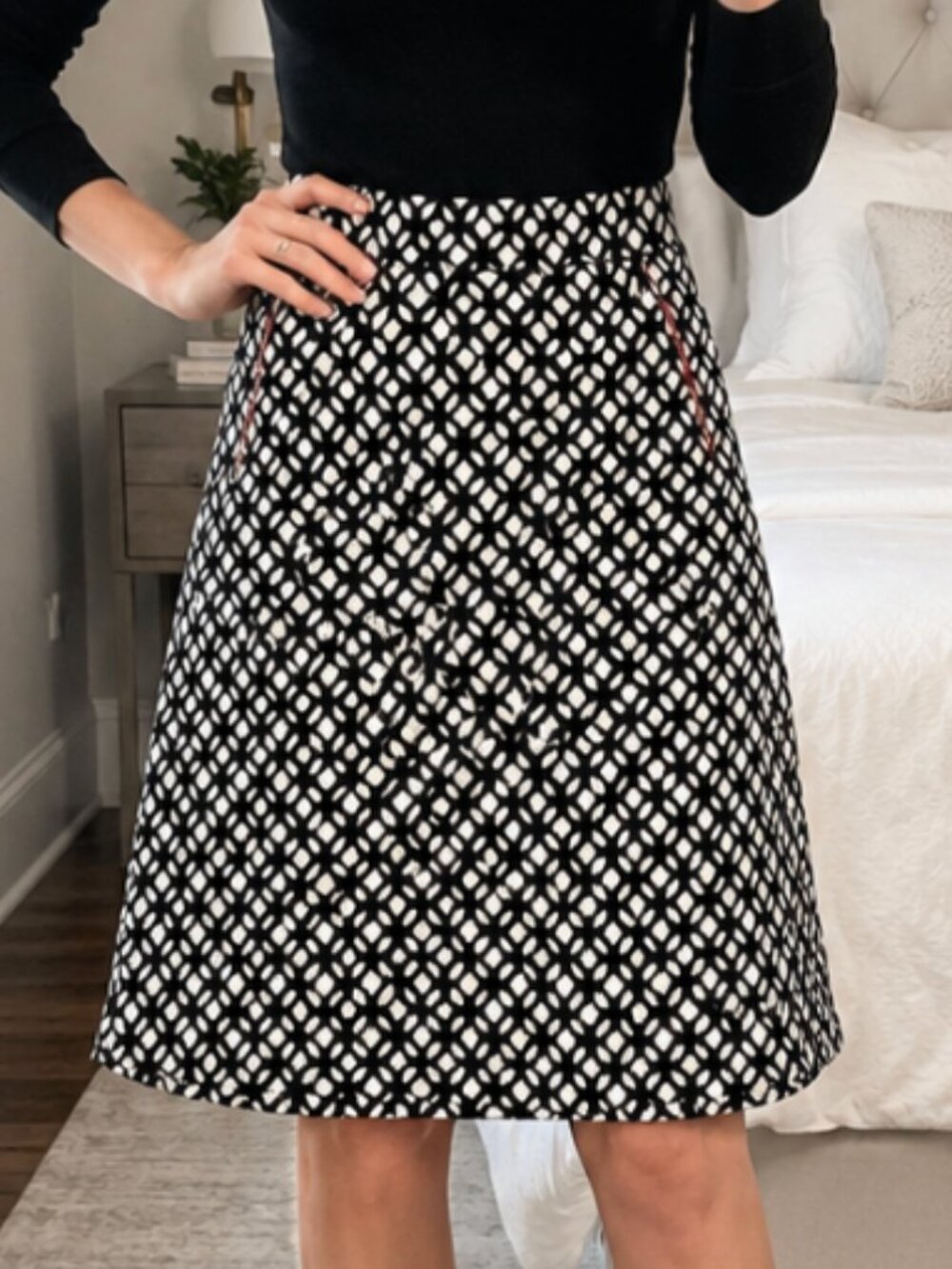 Le Lis Black & White Print Skirt A-line, XL, made in USA, Y2K Style French Girl